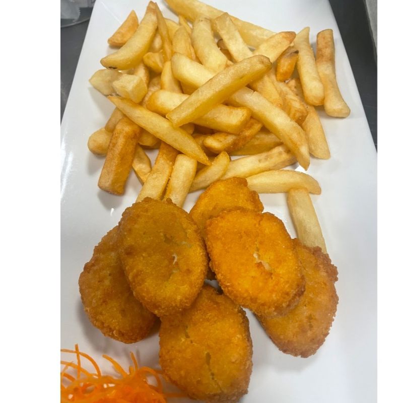 Chicken Nuggets (6pcs) & Fries